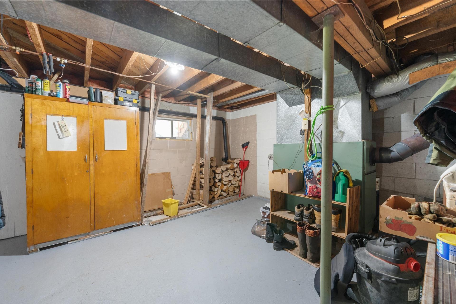 2096 North Range Crossroad, South Range, NS