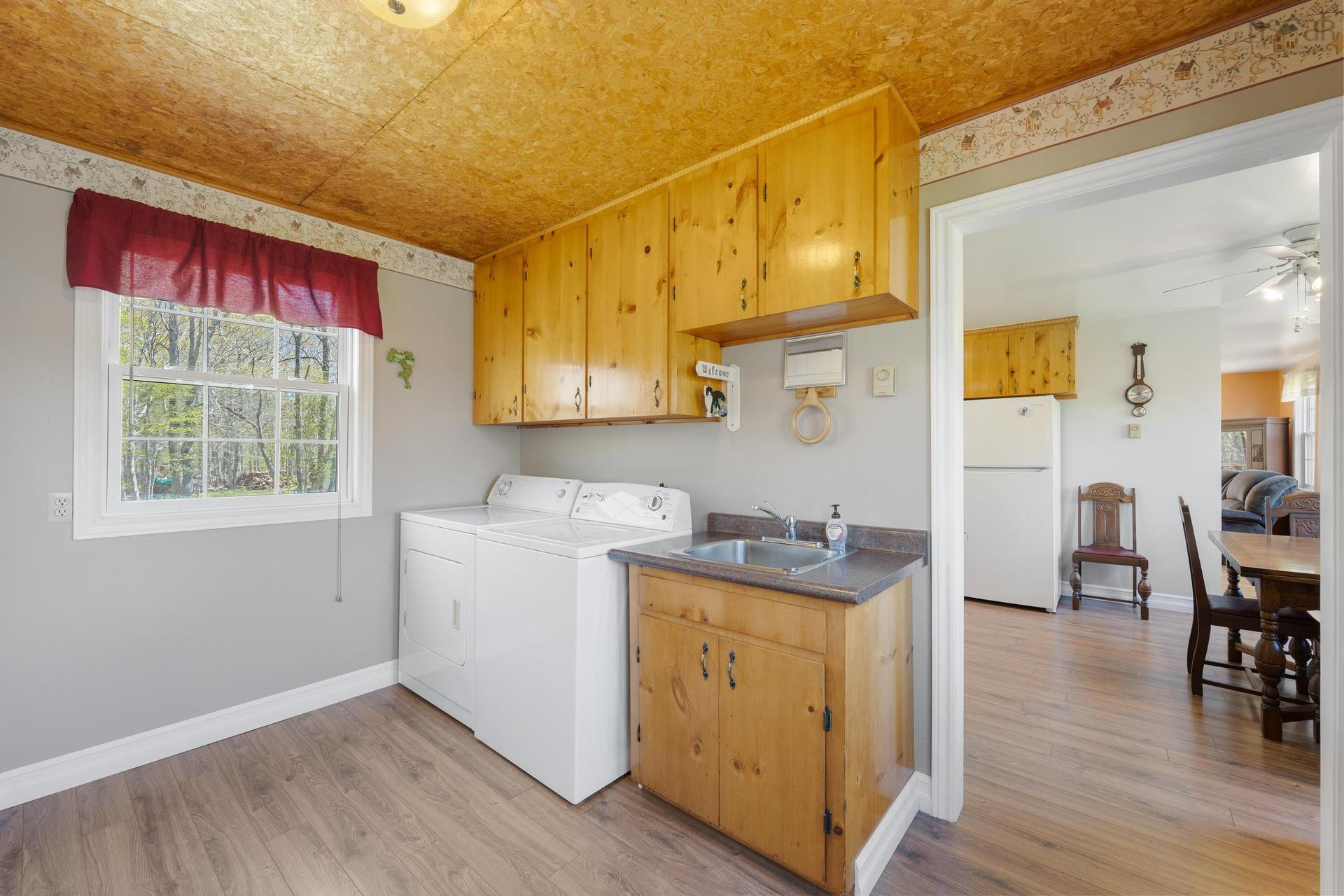 2096 North Range Crossroad, South Range, NS