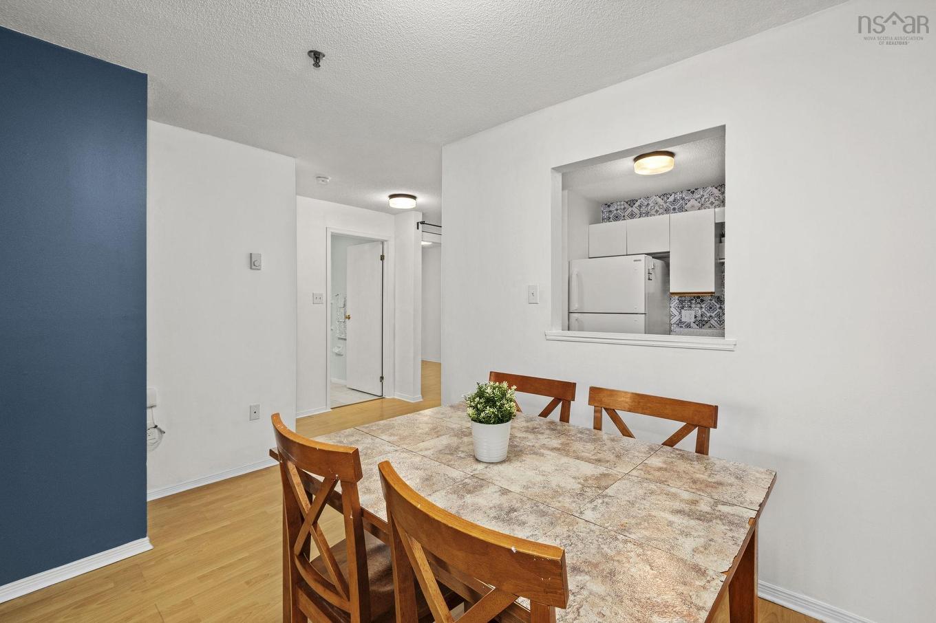 210 3600 John Par Drive, Halifax, NS