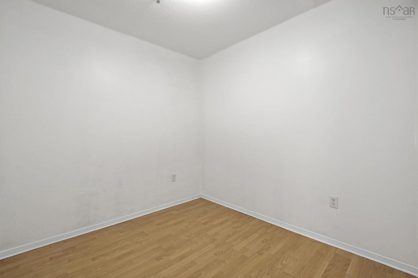 210 3600 John Par Drive, Halifax, NS