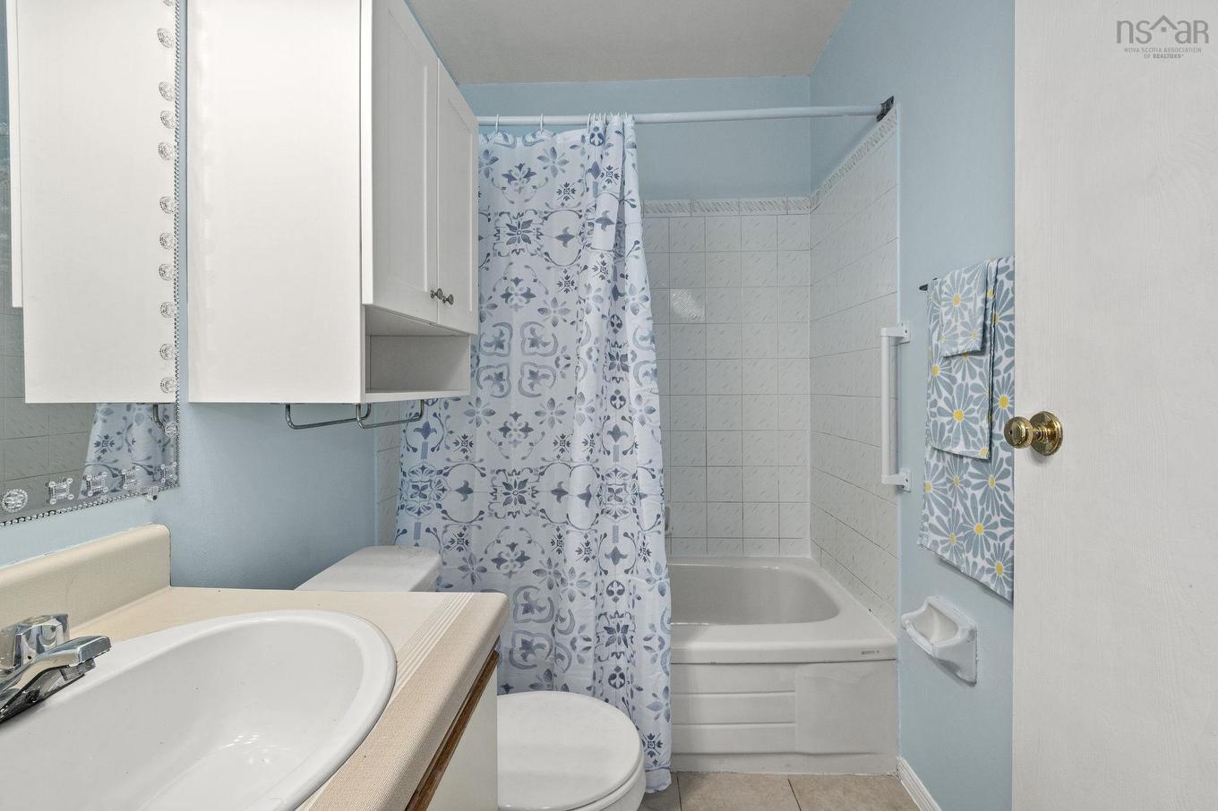 210 3600 John Par Drive, Halifax, NS