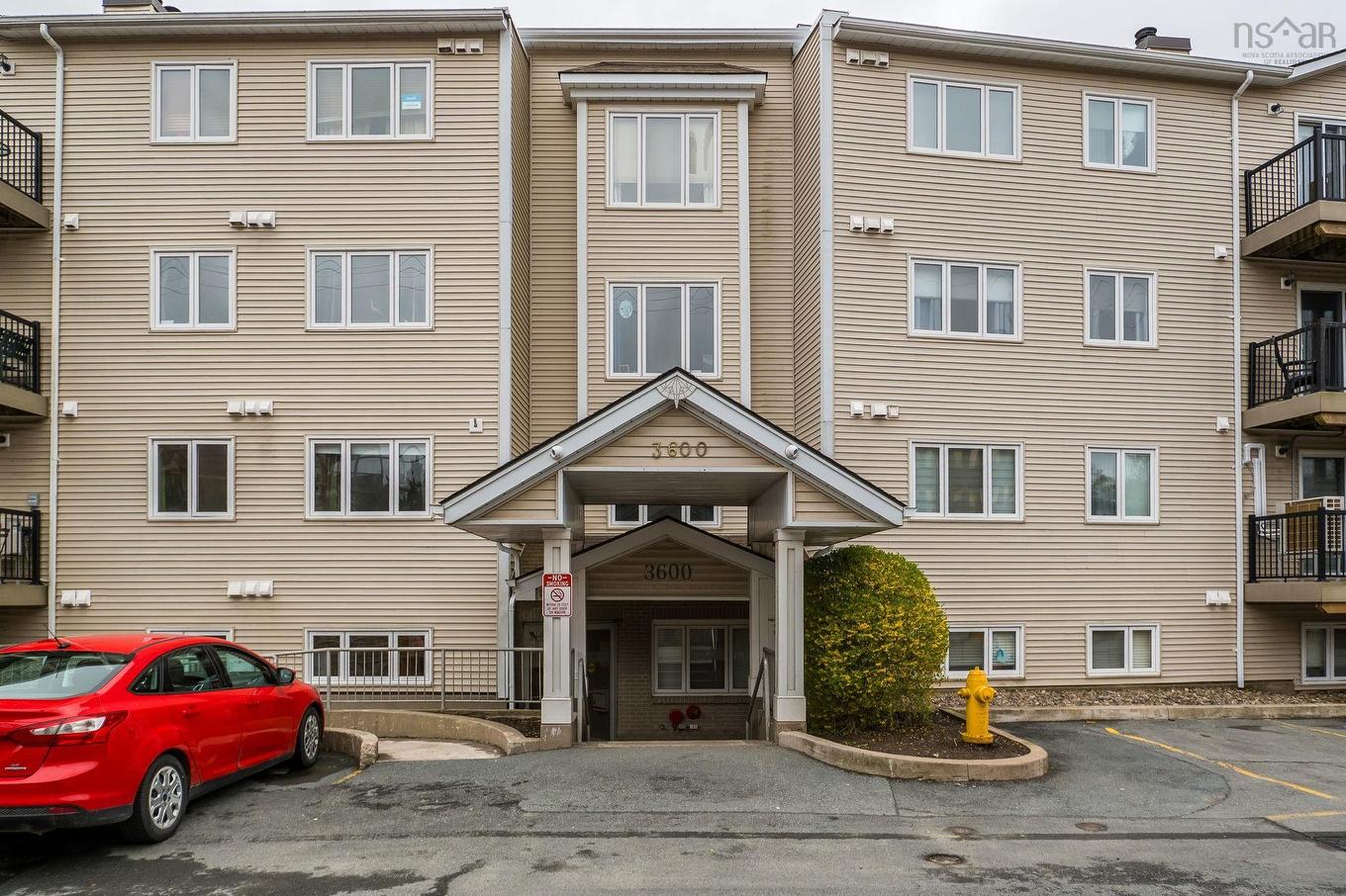 210 3600 John Par Drive, Halifax, NS