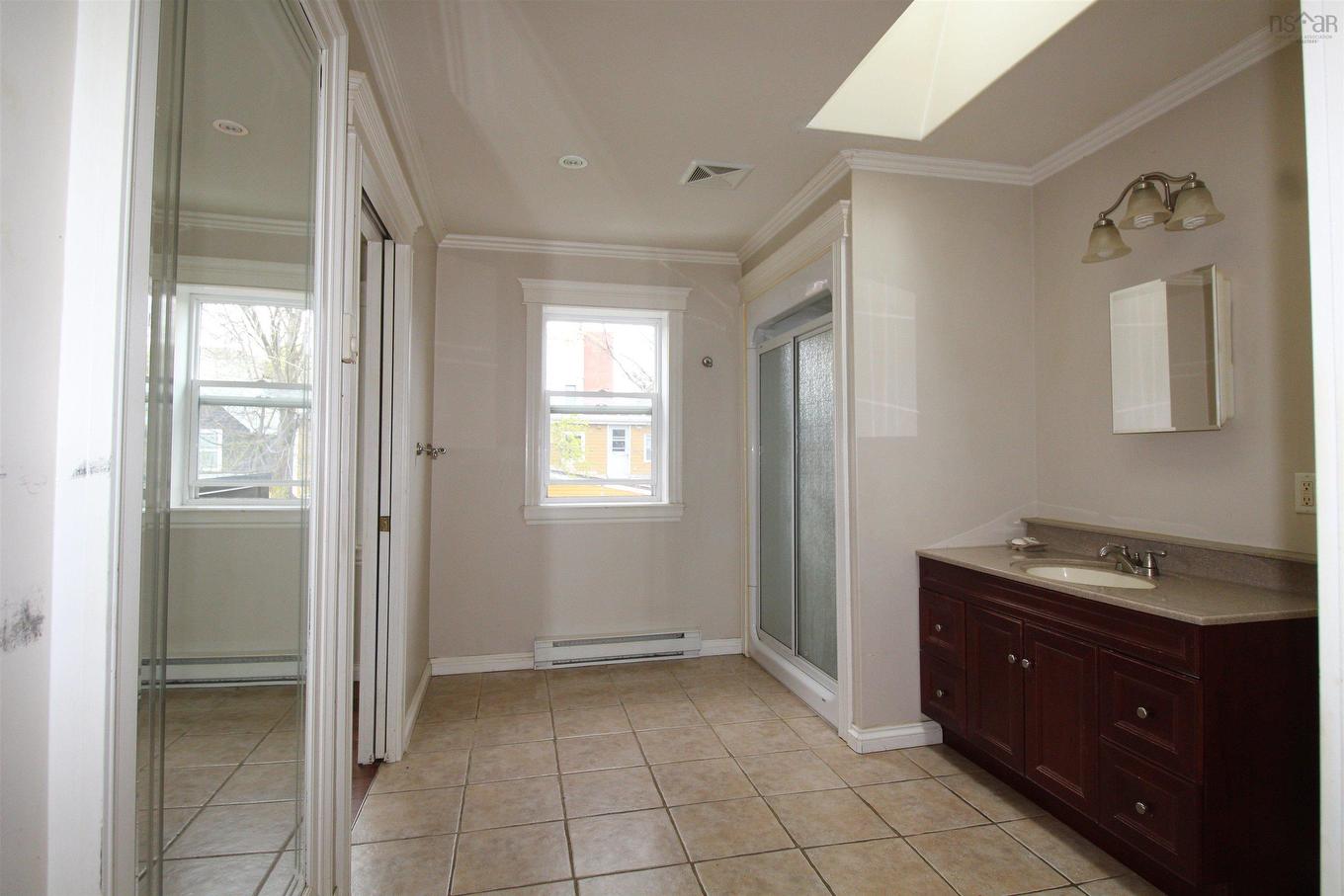 5789 Charles Street, Halifax, NS
