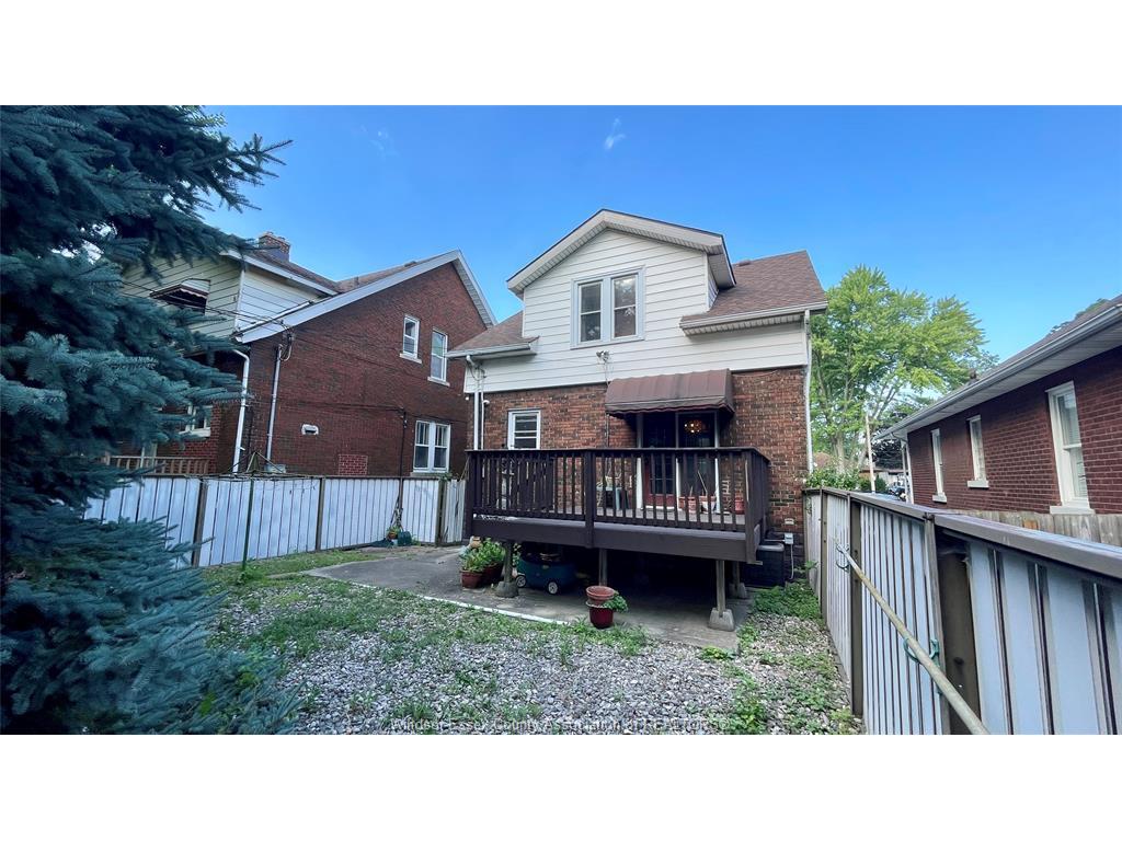 741 Partington, Windsor, ON