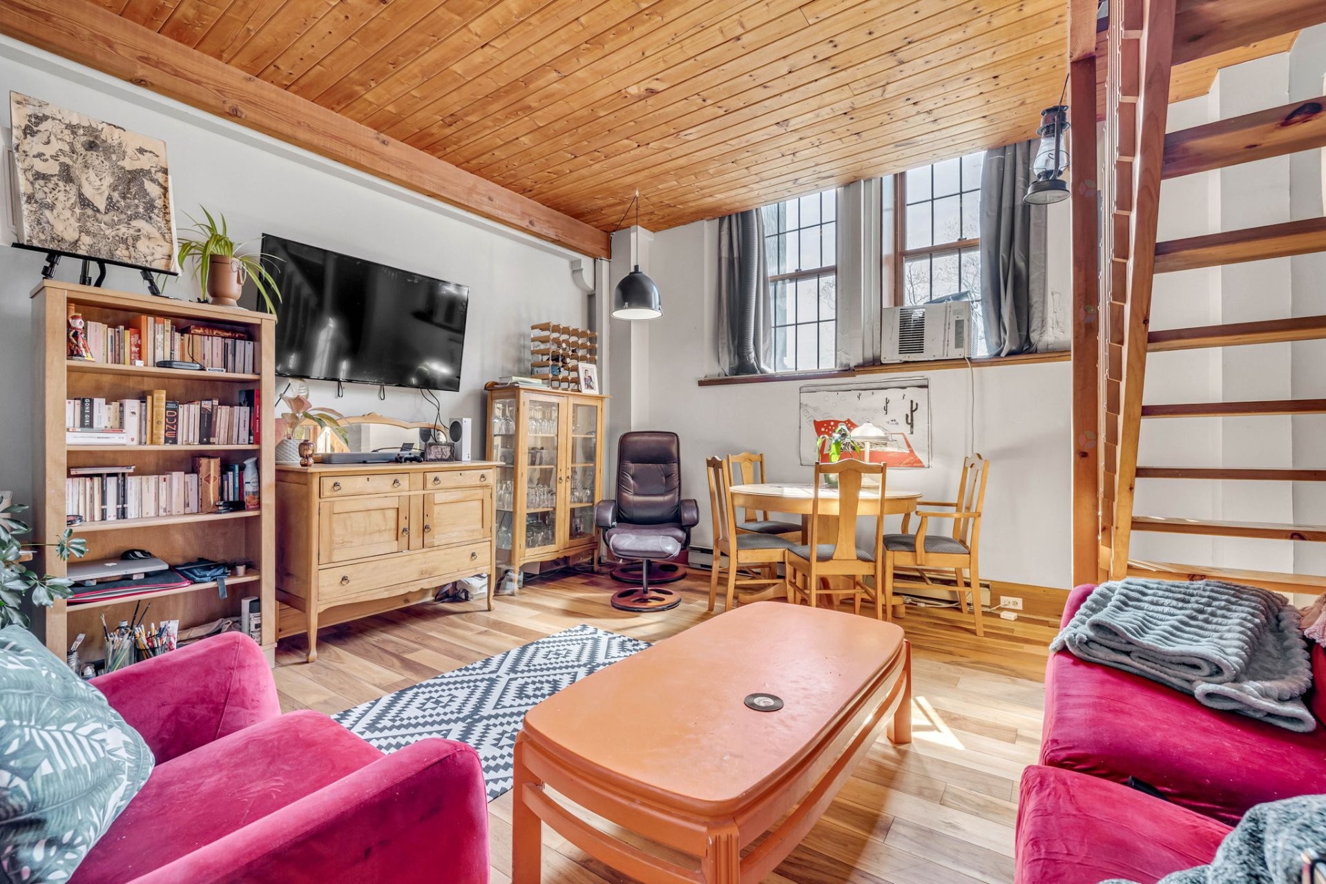 Living Room - 217-550 Grande Allée E., Québec (La Cité-Limoilou), QC - Indoor Photo Showing Other Room