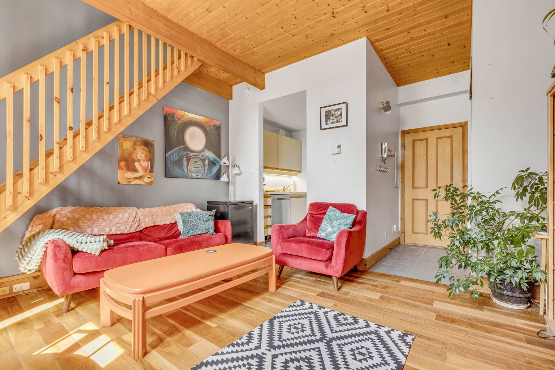 Living Room - 217-550 Grande Allée E., Québec (La Cité-Limoilou), QC - Indoor Photo Showing Living Room