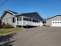 22 Cote ST Grand-Sault/Grand Falls, NB E3Y 1C4