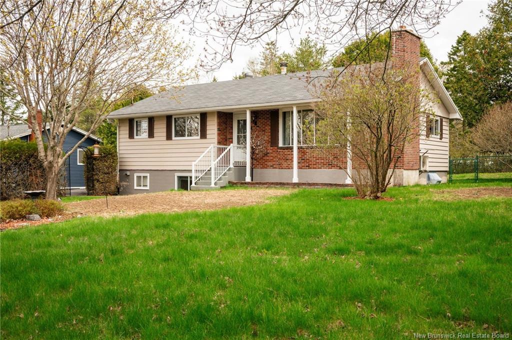 4 Haslett Dr, Quispamsis, NB
