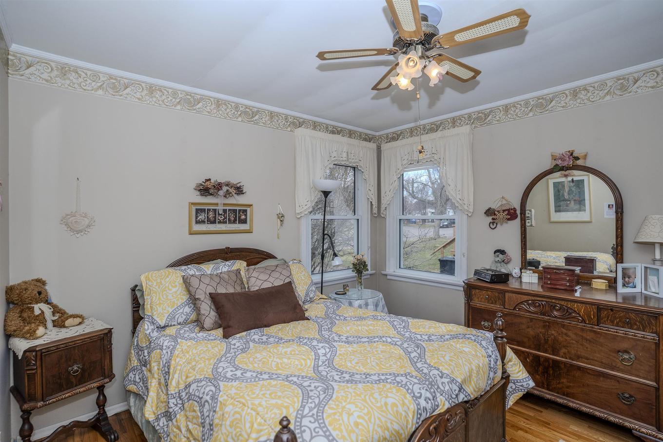 237 Windemere Avenue S, Thunder Bay, ON - Indoor Photo Showing Bedroom