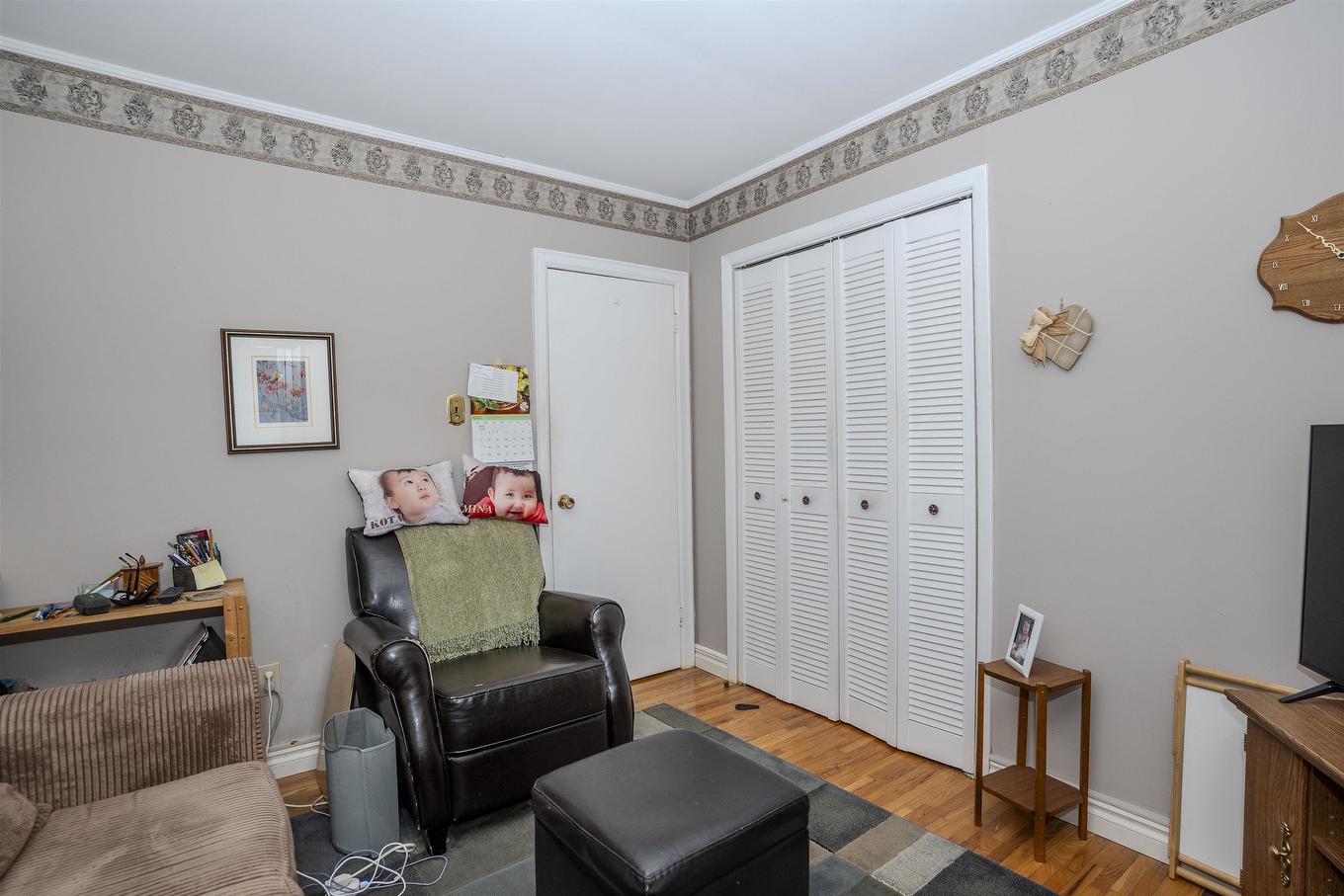 237 Windemere Avenue S, Thunder Bay, ON - Indoor