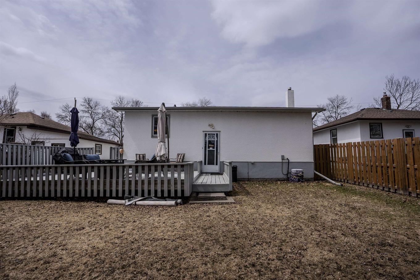 237 Windemere Avenue S, Thunder Bay, ON - Outdoor