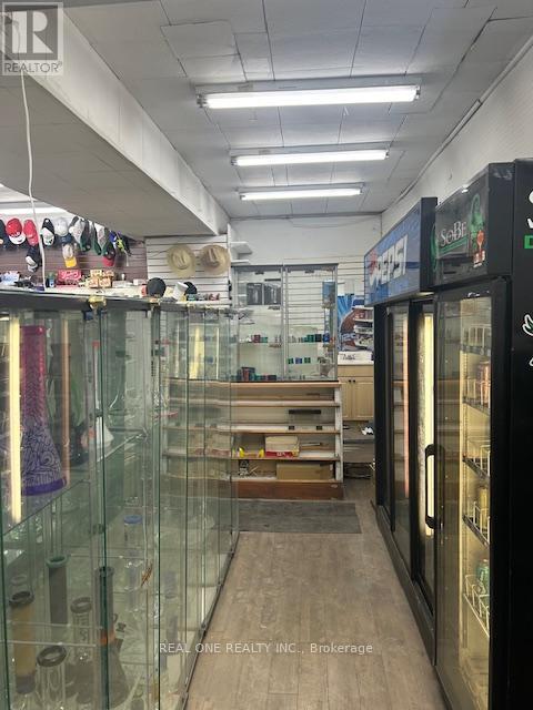 155 Victoria Avenue N, Hamilton, ON