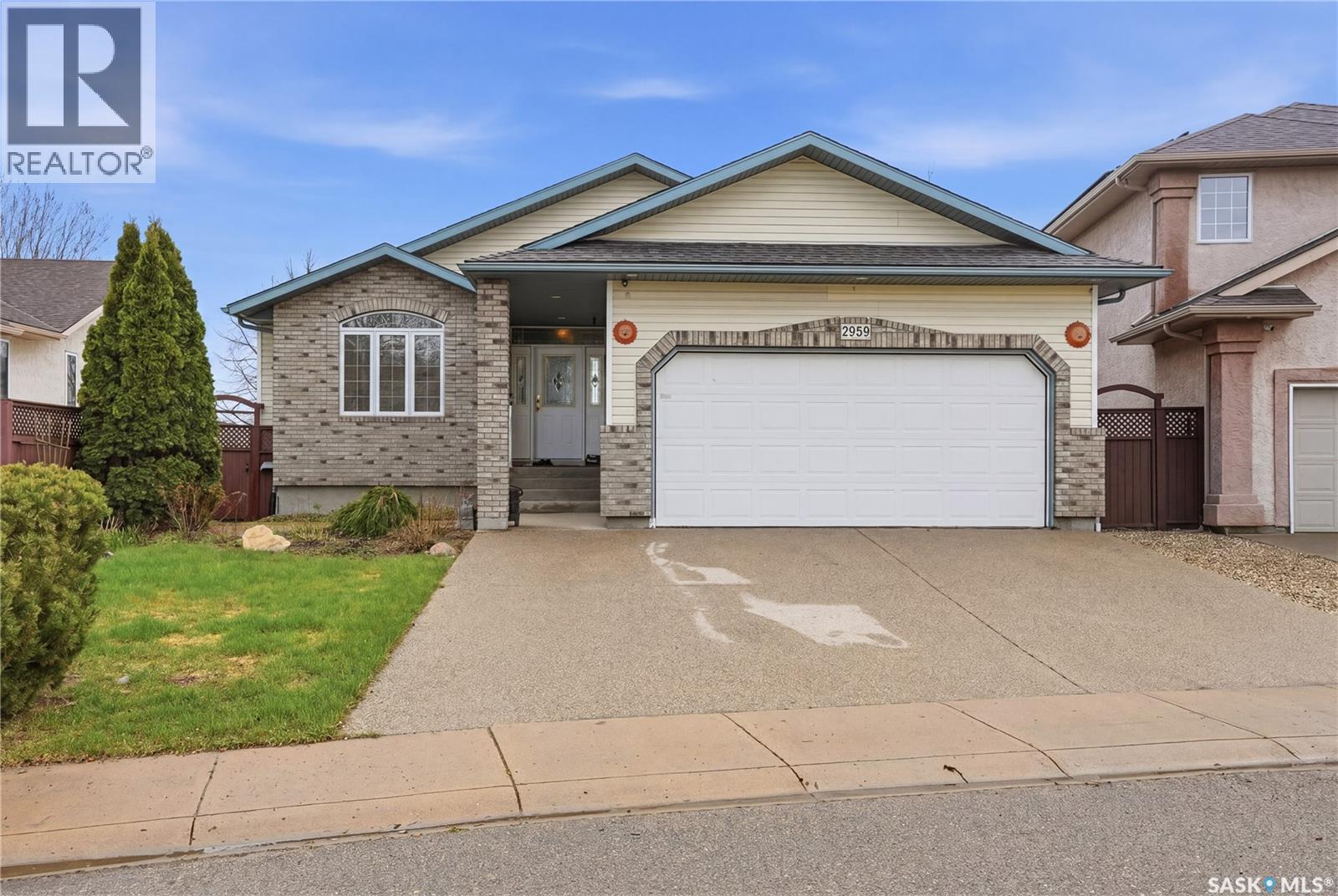 5959 Mallard Way, Regina, SK