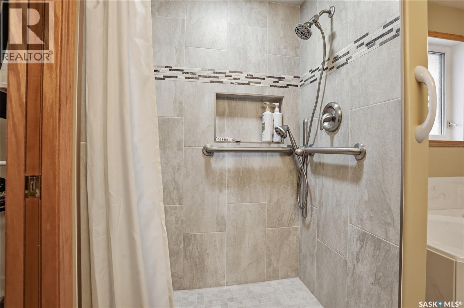 5959 Mallard Way, Regina, SK