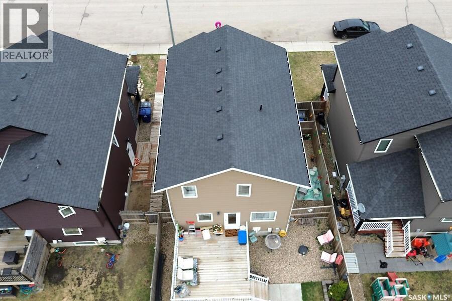 524 Maple Crescent, Warman, SK - Outdoor With Deck Patio Veranda