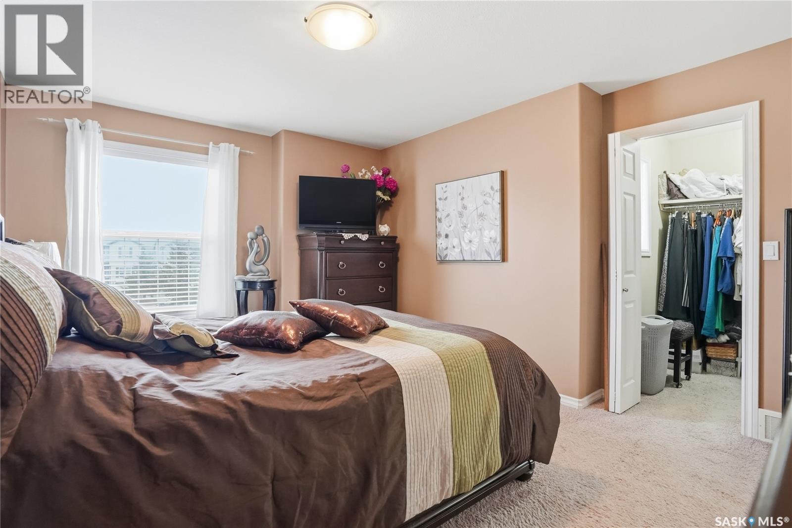 1 118 Pawlychenko Lane, Saskatoon, SK - Indoor Photo Showing Bedroom