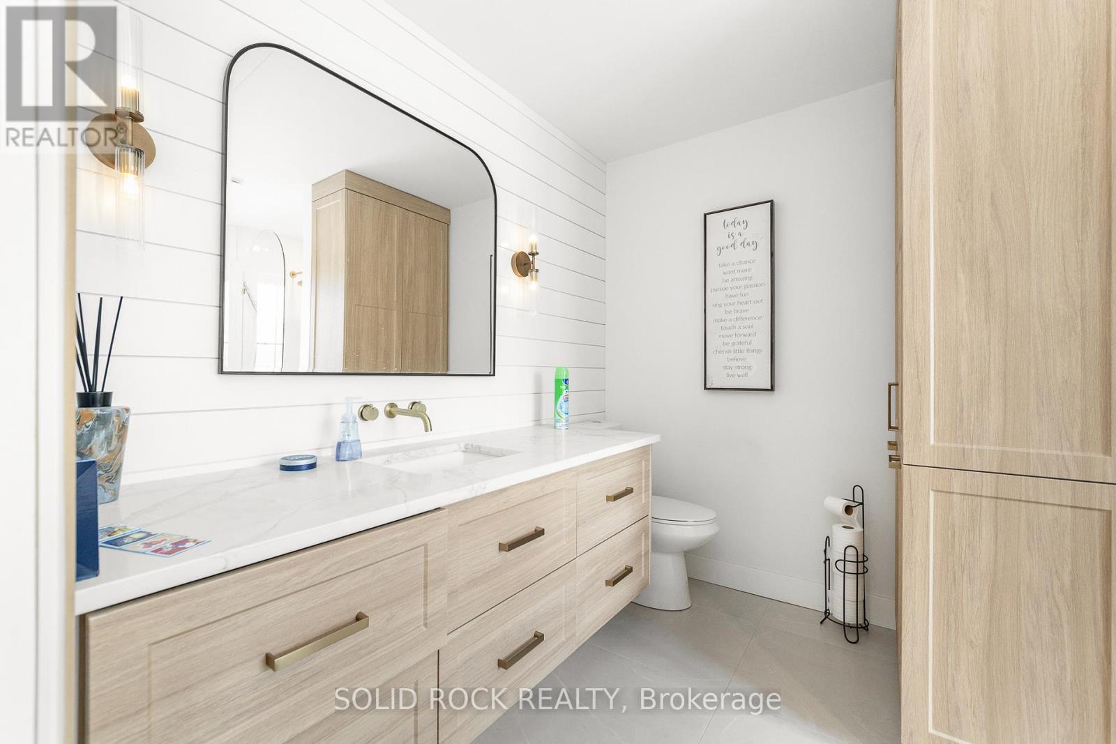 4-pc Ensuite Bathroom - 20 Norway Spruce Street, Ottawa, ON - Indoor Photo Showing Bathroom