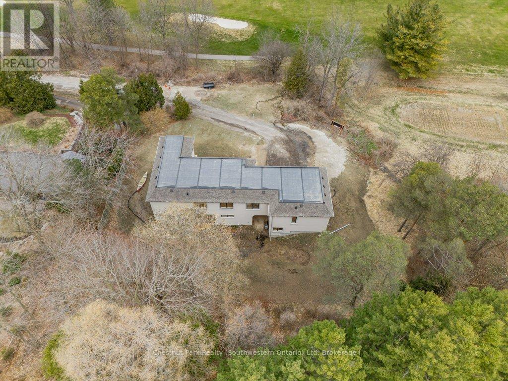 27 Vardon Drive, Guelph (Dovercliffe Park/Old University), ON - Outdoor
