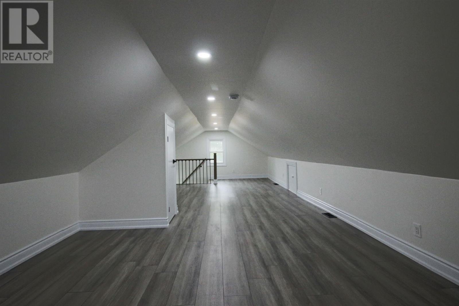 35 Walnut St, Sault Ste. Marie, ON - Indoor Photo Showing Other Room