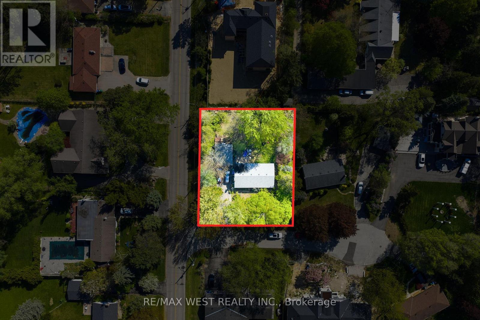 1610 Magenta Court, Mississauga, ON - Outdoor With View