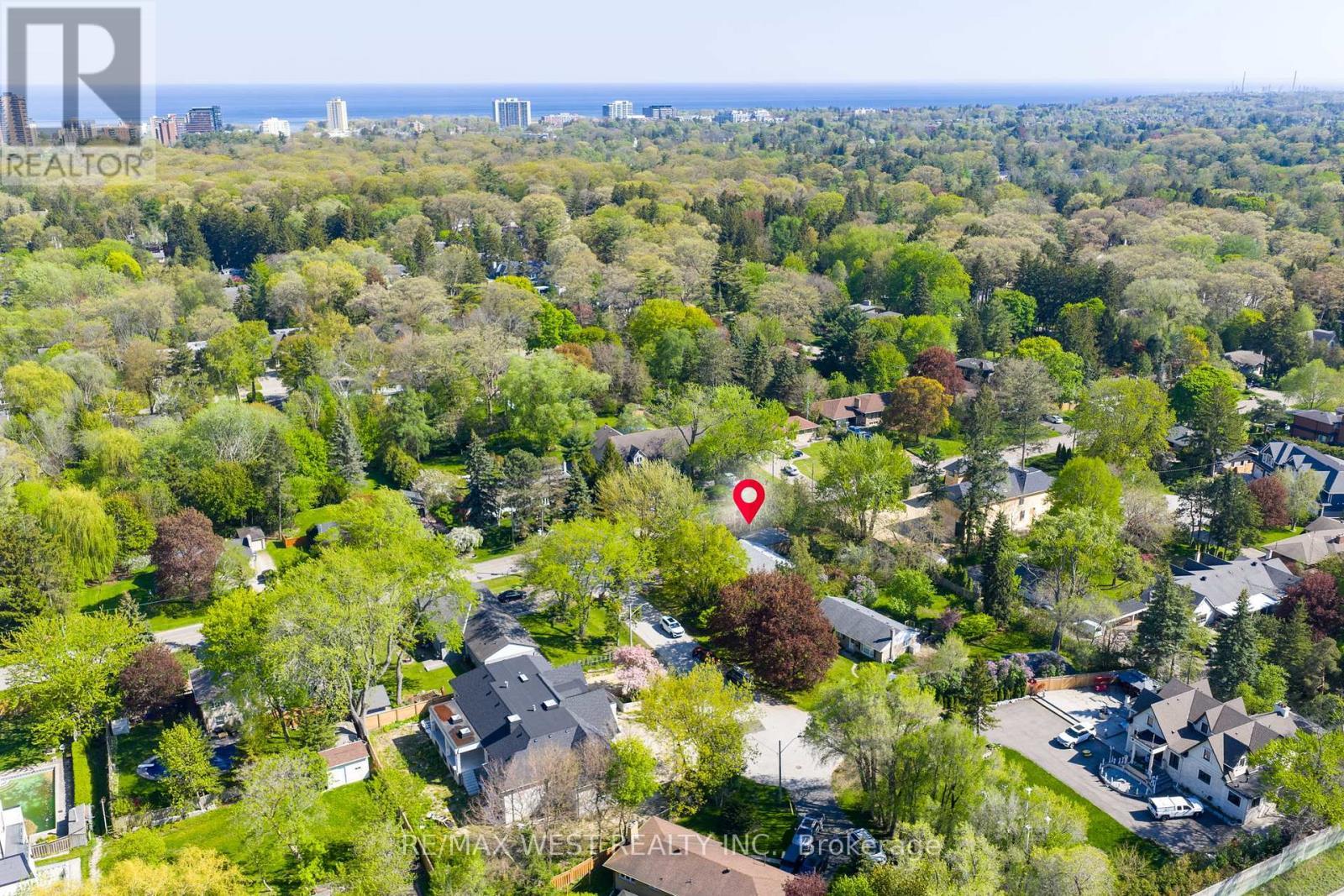 1610 Magenta Court, Mississauga, ON - Outdoor With View