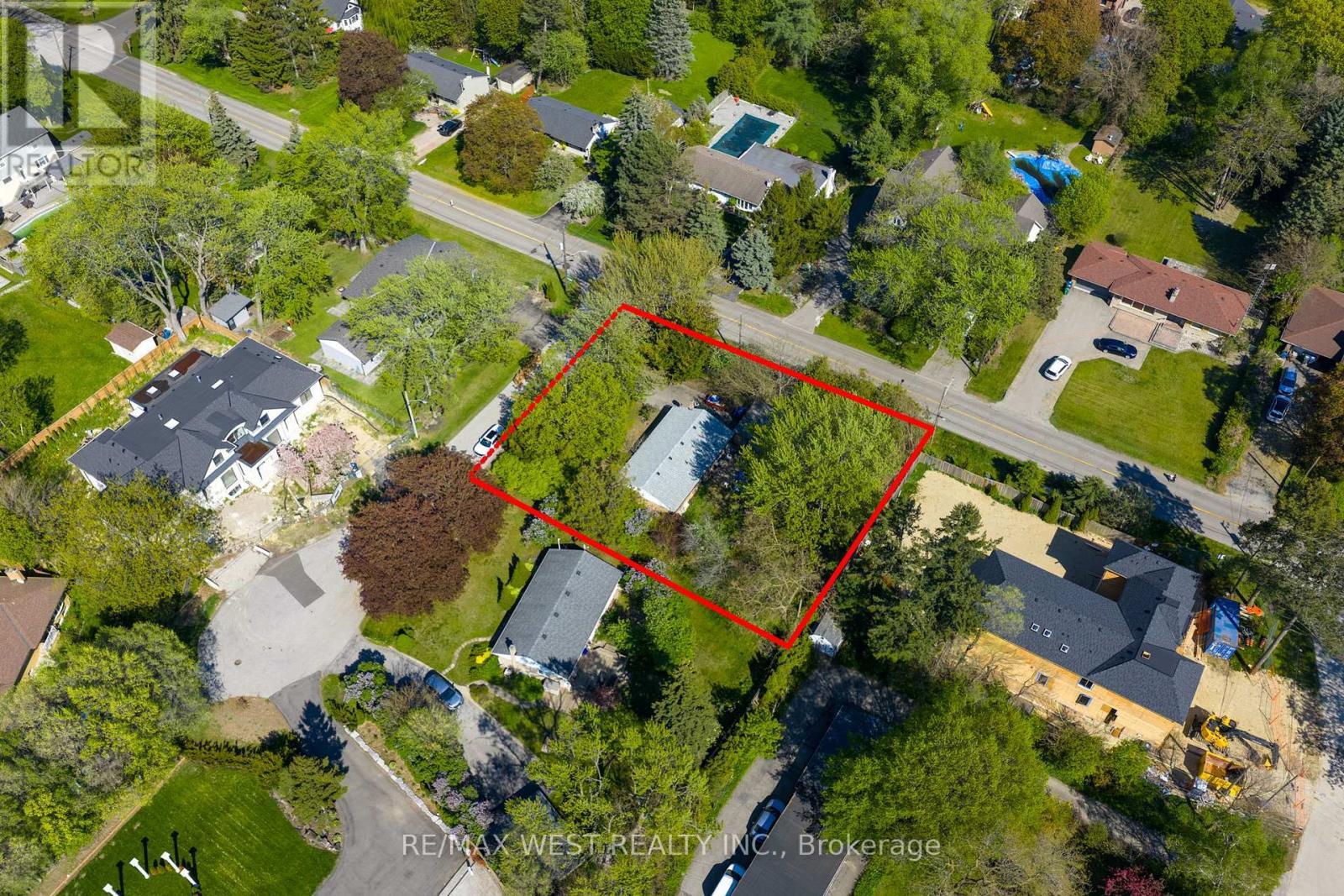 1610 Magenta Court, Mississauga, ON - Outdoor With View