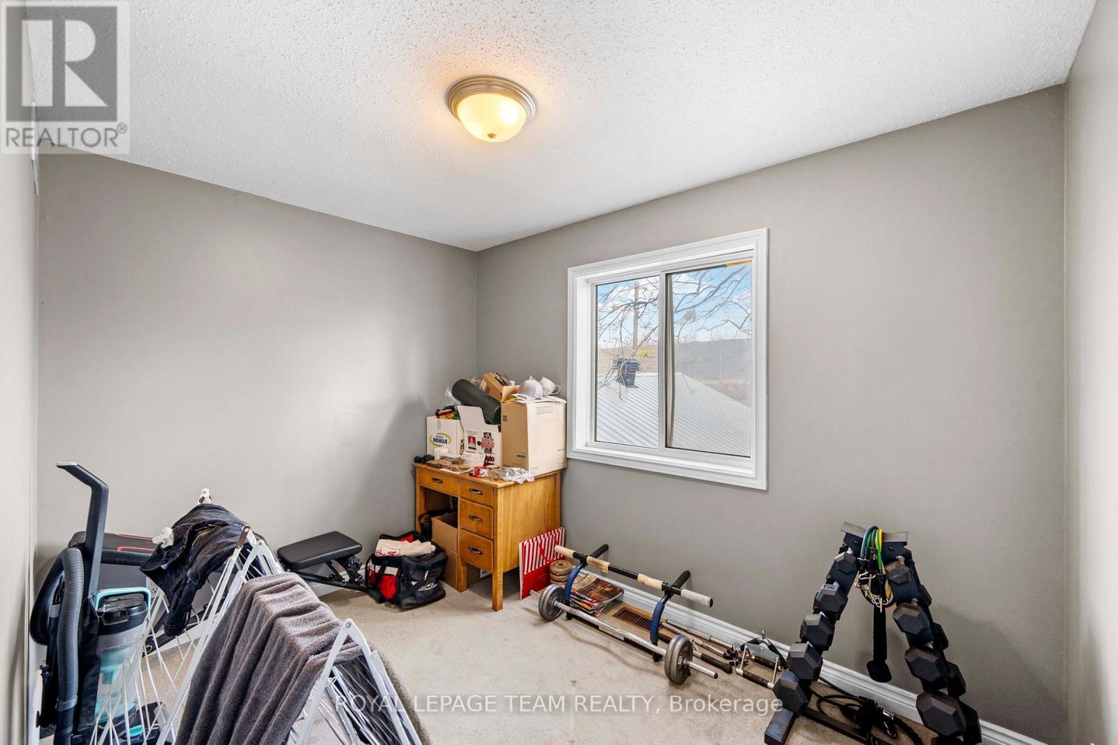 58 Beverley Avenue, Ottawa, ON - Indoor