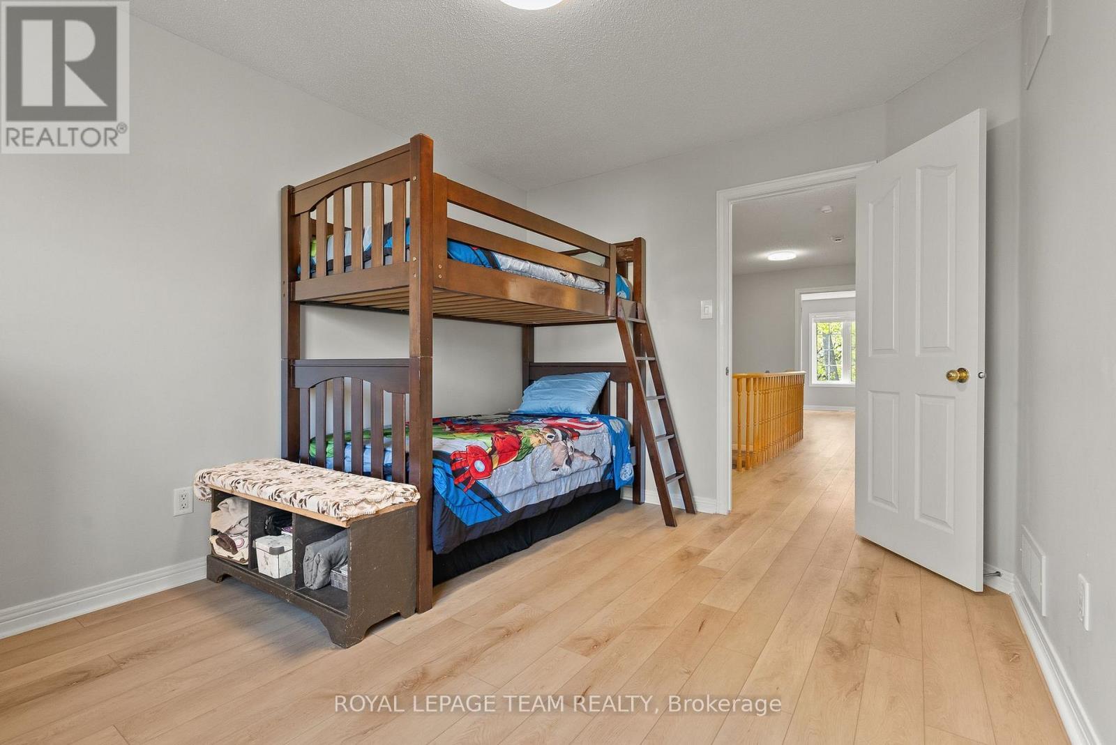 40 Milner Downs Crescent, Ottawa, ON - Indoor Photo Showing Bedroom