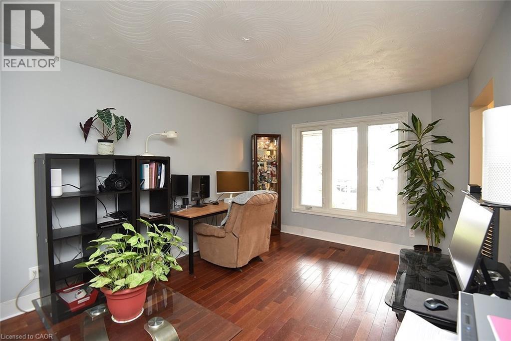 126 Bastille Street, Hamilton, ON - Indoor