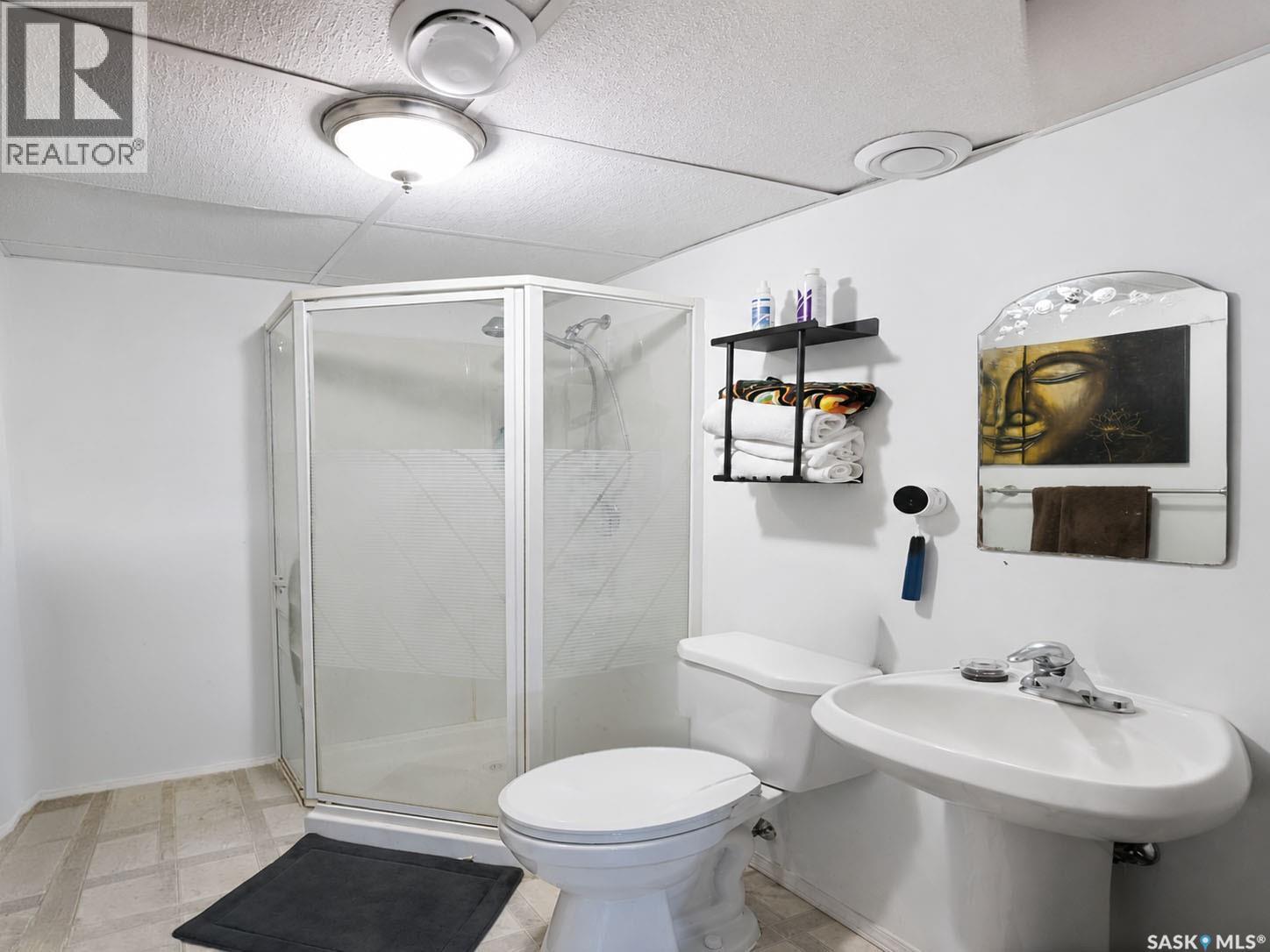 741 Main Street, Canwood, SK - Indoor Photo Showing Bathroom