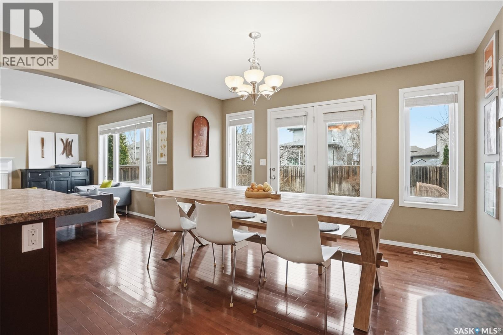 238 Stepney Crescent, Saskatoon, SK - Indoor Photo Showing Dining Room
