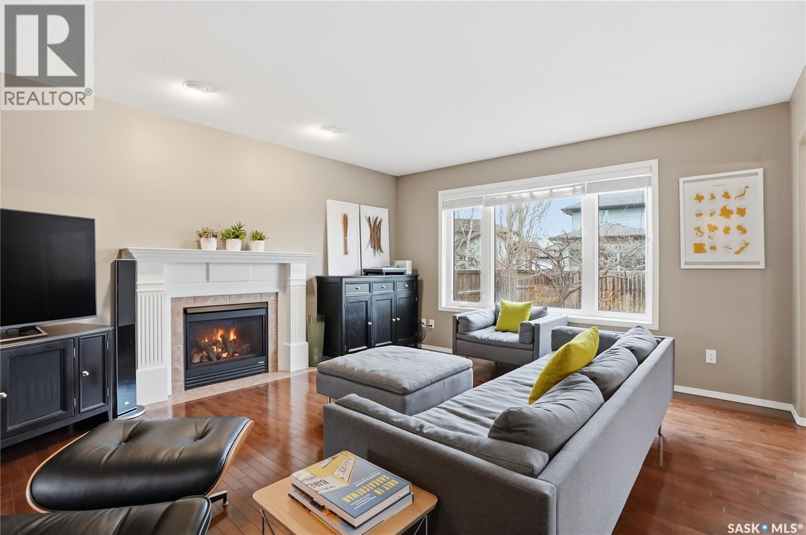 238 Stepney Crescent, Saskatoon, SK - Indoor Photo Showing Living Room With Fireplace