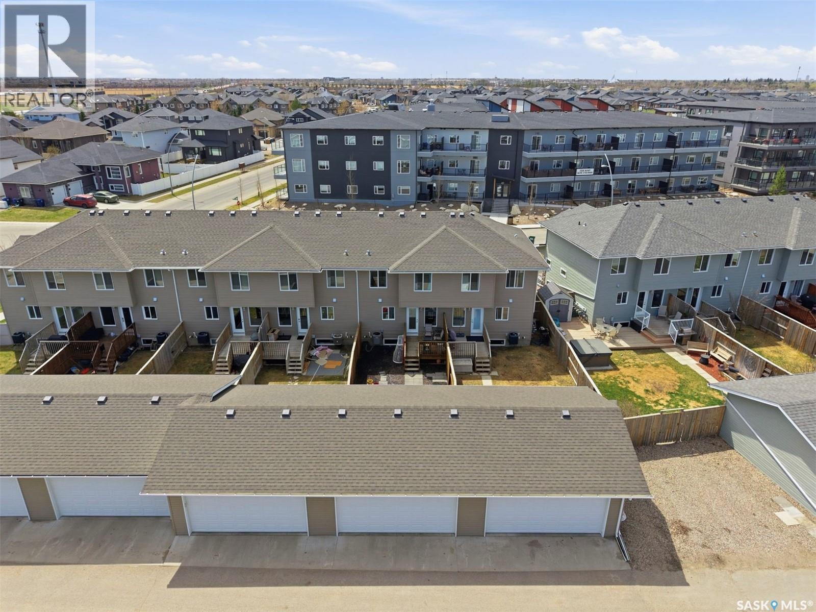 424 Maningas Bend, Saskatoon, SK