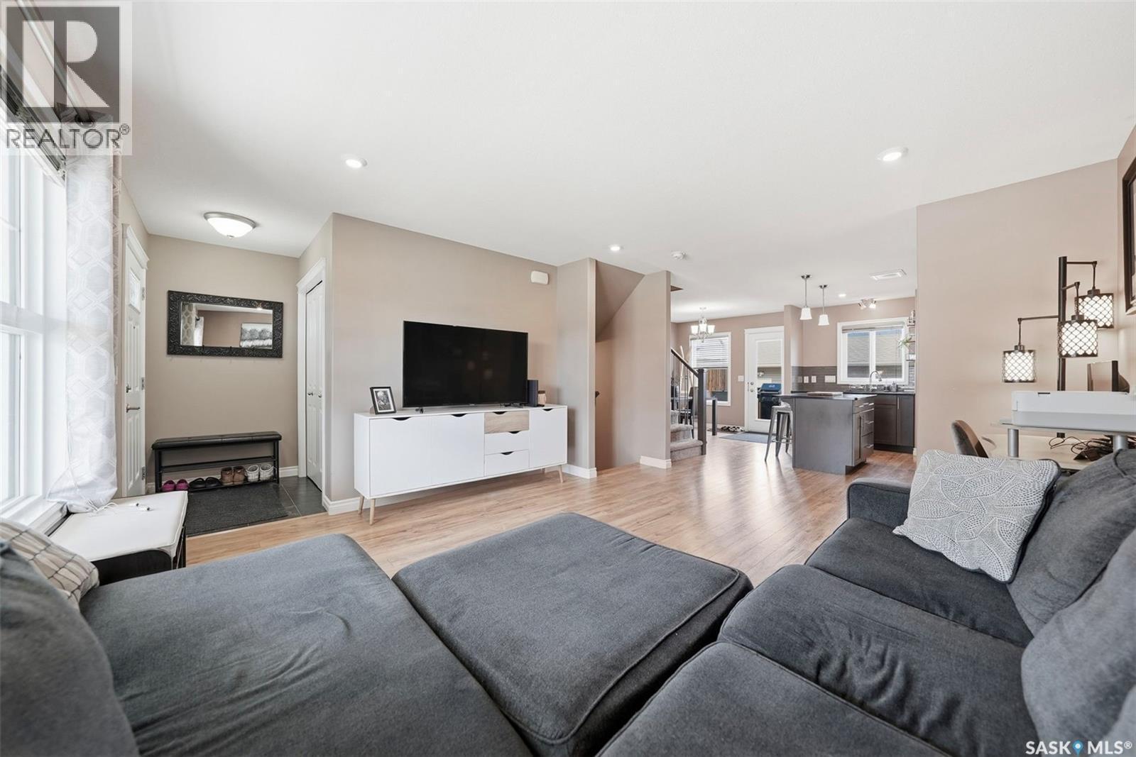 424 Maningas Bend, Saskatoon, SK