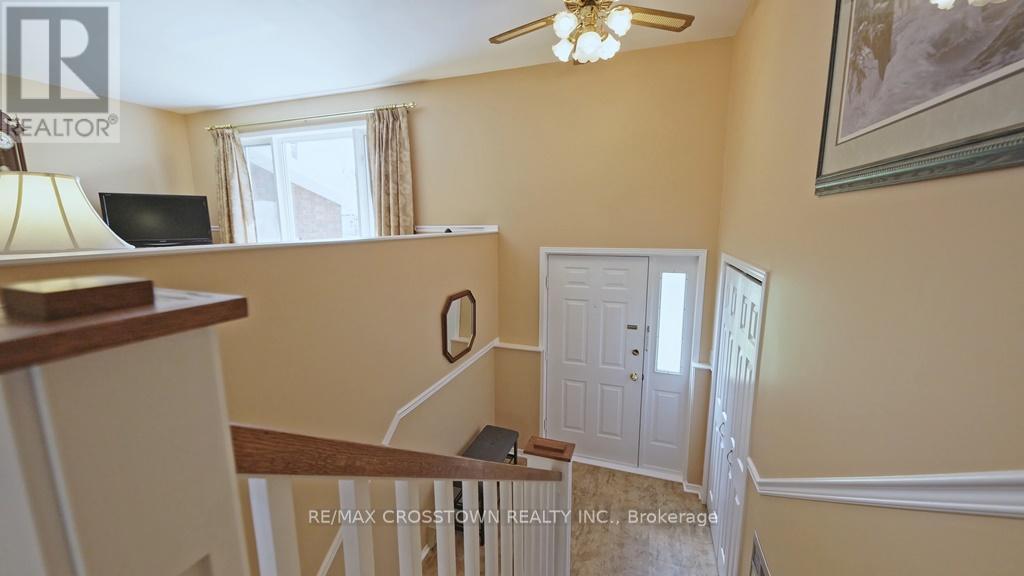 Foyer - 50 Withall Grove, Tiny, ON - Indoor Photo Showing Other Room