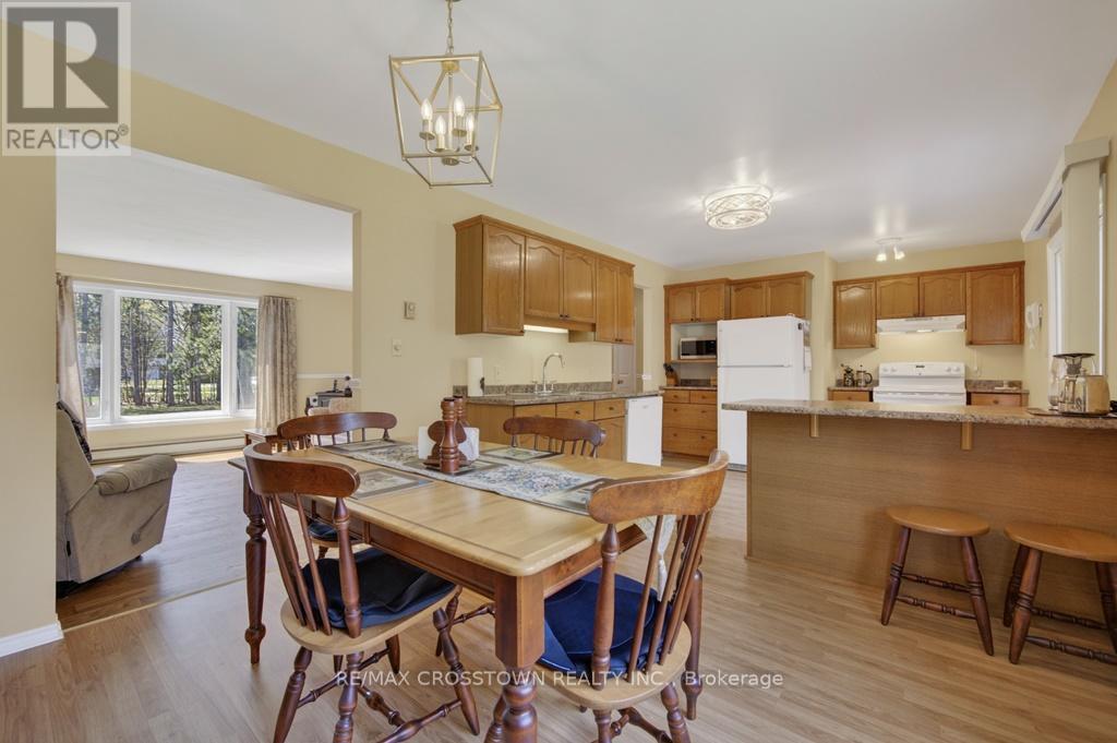 Diningroom and Open Kitchen - 50 Withall Grove, Tiny, ON - Indoor