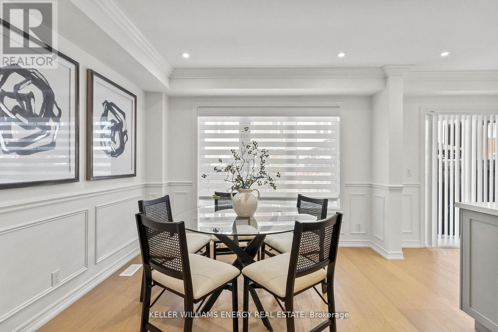 33 Tabaret Crescent, Oshawa (Windfields), ON - Indoor Photo Showing Dining Room
