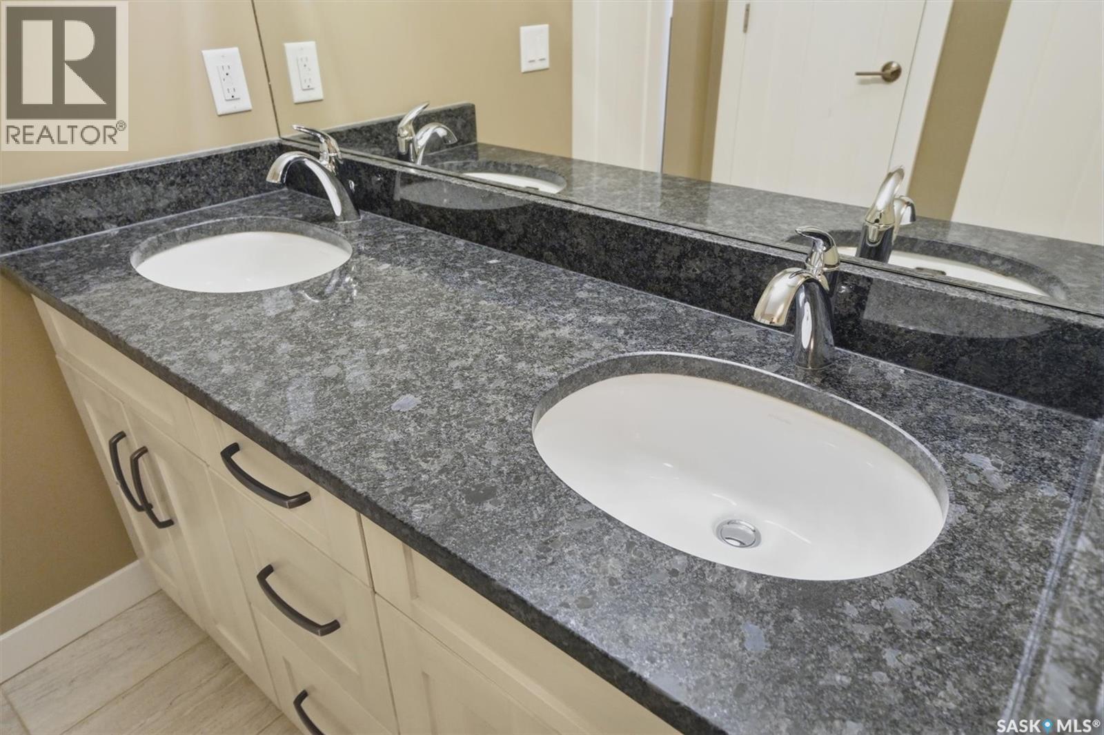 109 542 Pringle Crescent, Saskatoon, SK