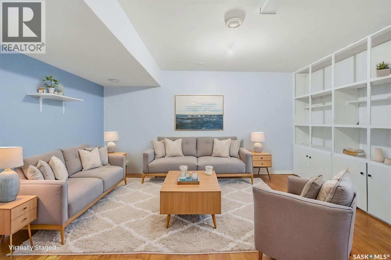 31 425 Bayfield Crescent, Saskatoon, SK - Indoor Photo Showing Living Room