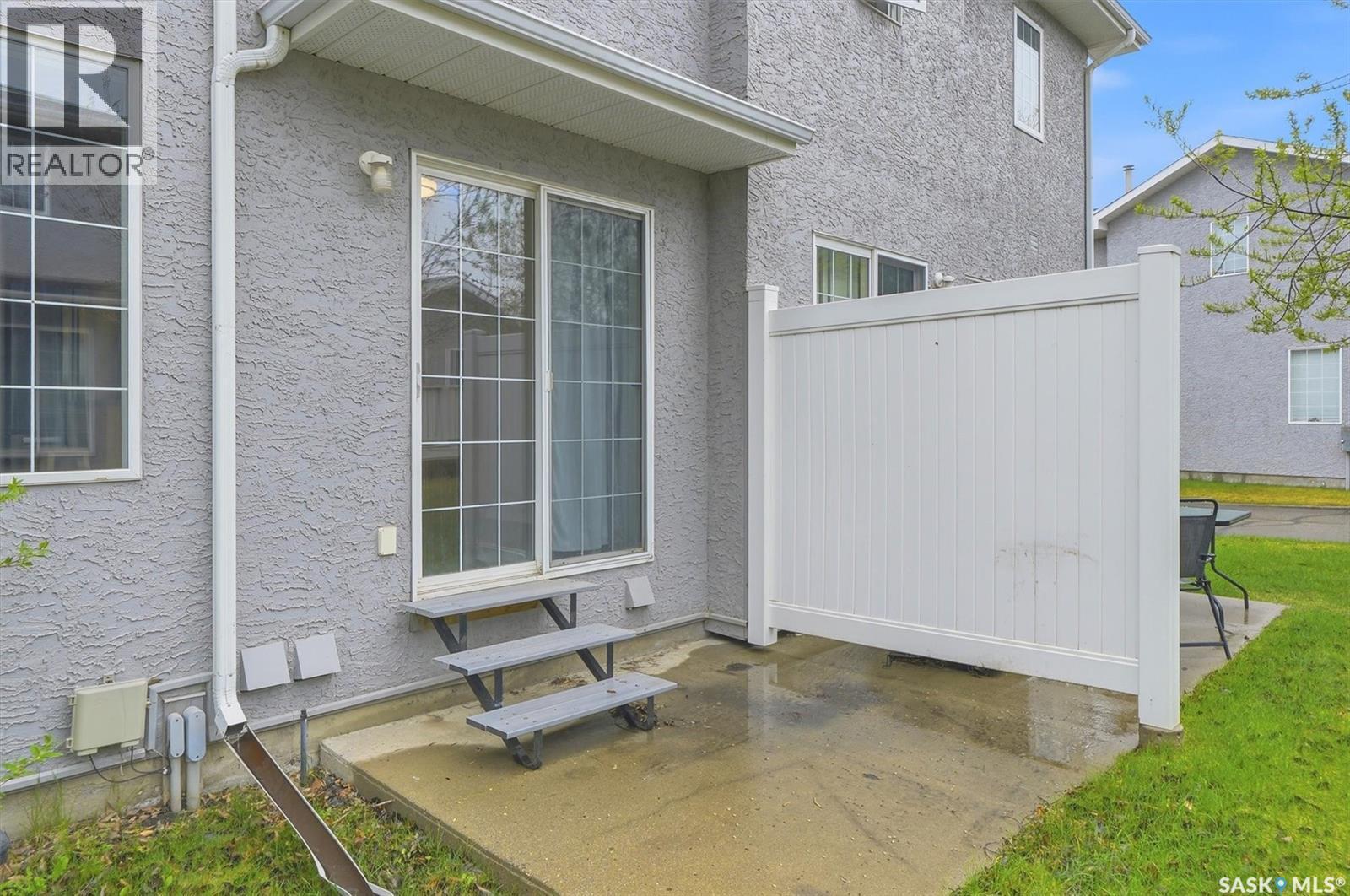 31 425 Bayfield Crescent, Saskatoon, SK - Outdoor With Exterior