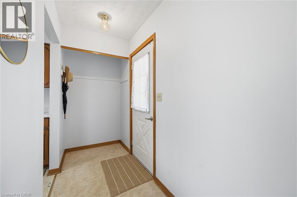 17 Richardson Drive, Port Dover, ON - Indoor Photo Showing Other Room