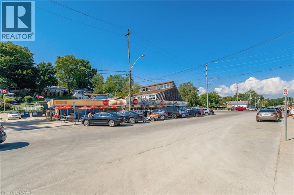 17 Richardson Drive, Port Dover, ON - Outdoor