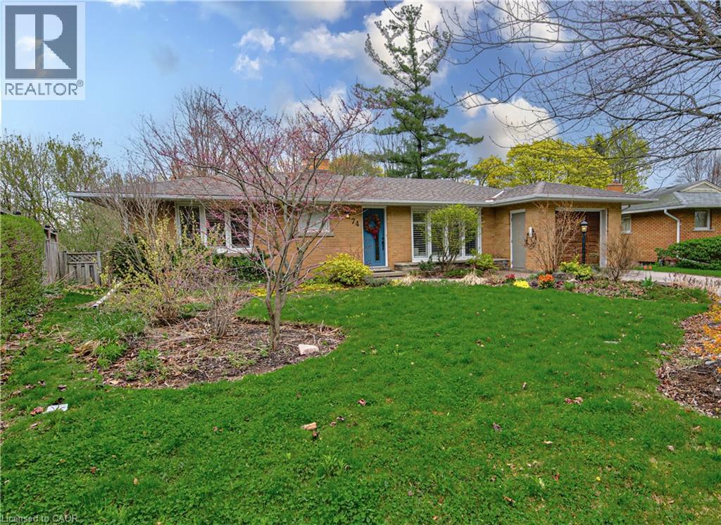 74 Leaside Place, Waterloo, ON