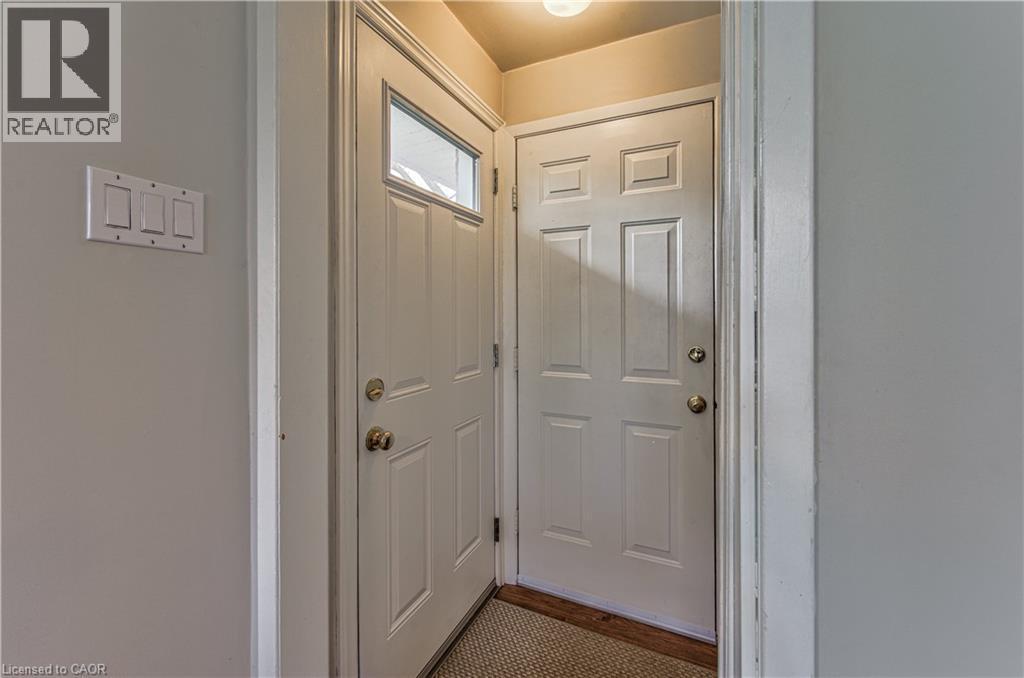 74 Leaside Place, Waterloo, ON