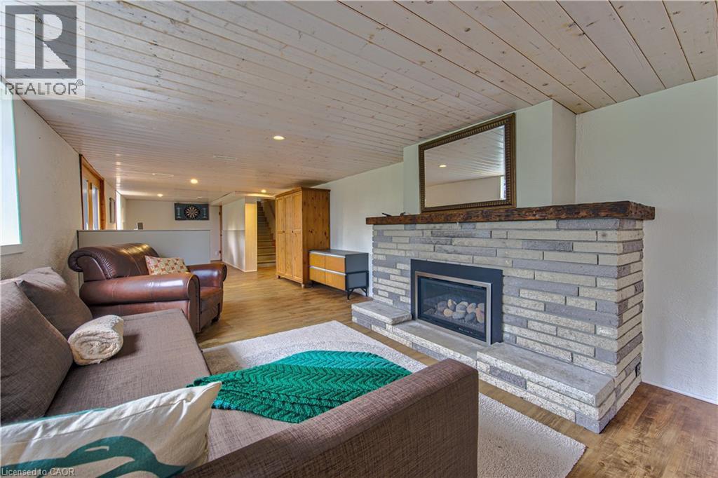 74 Leaside Place, Waterloo, ON