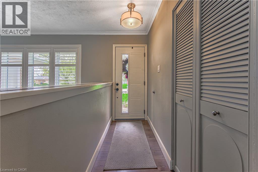 74 Leaside Place, Waterloo, ON