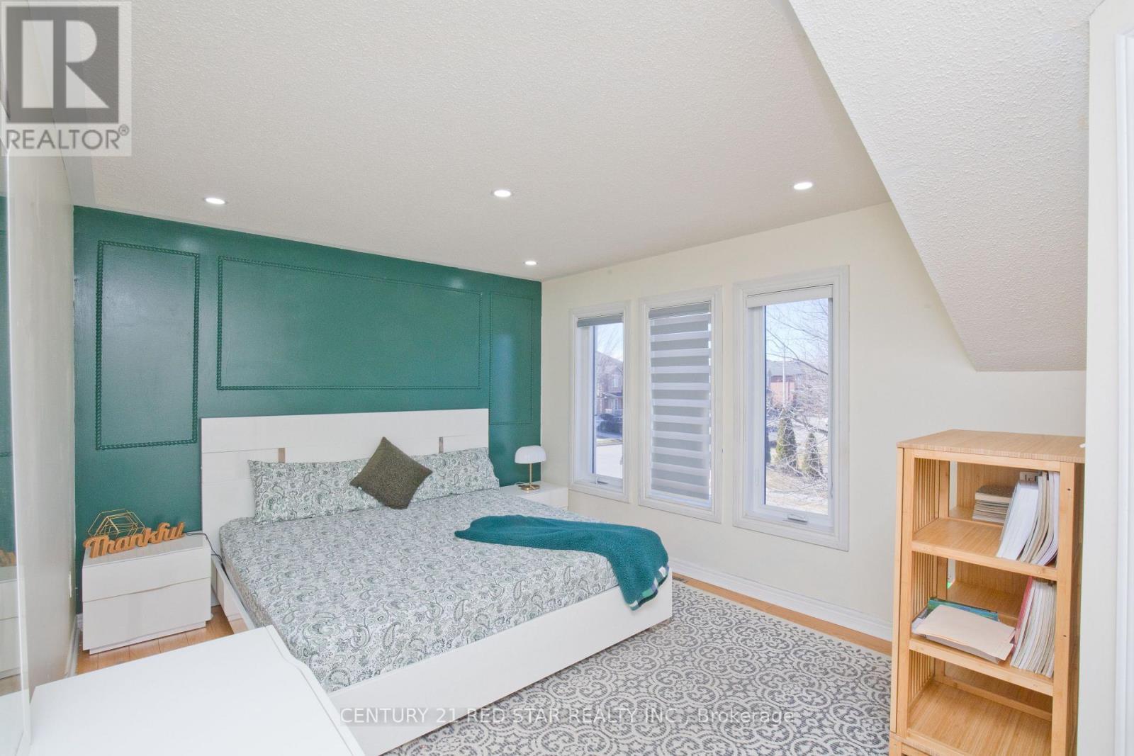 3 Okanagan Drive, Brampton, ON - Indoor Photo Showing Bedroom