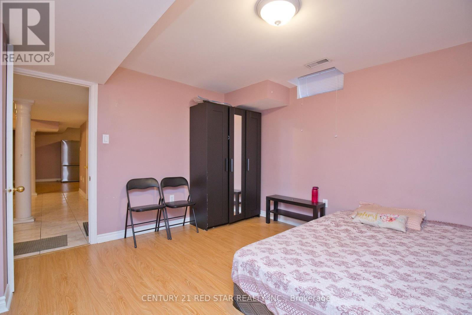 3 Okanagan Drive, Brampton, ON - Indoor Photo Showing Bedroom