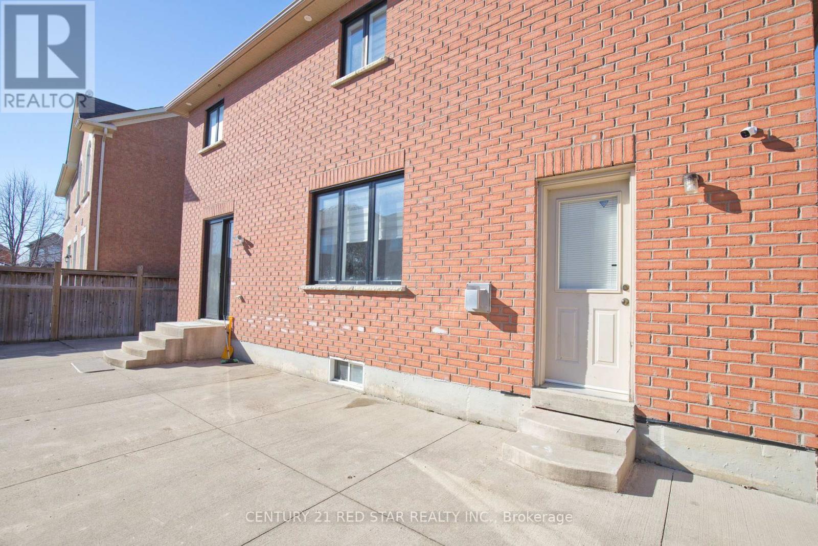 3 Okanagan Drive, Brampton, ON - Outdoor With Exterior