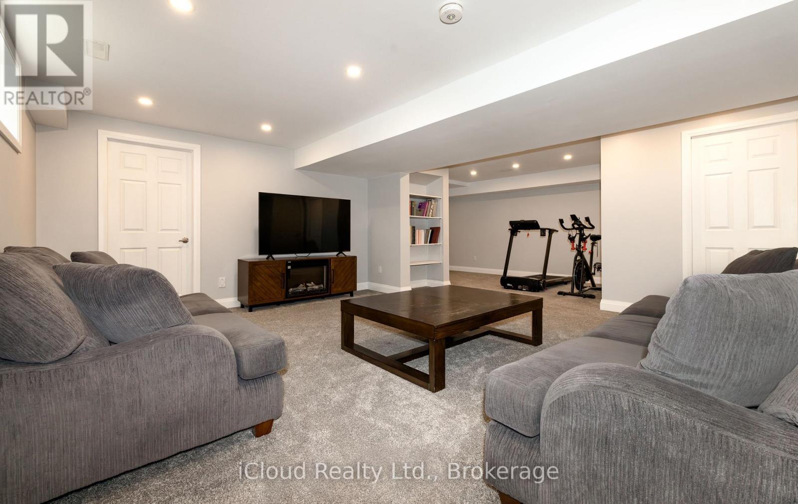 Family Room - 108 Stephenson Way, Minto, ON - Indoor
